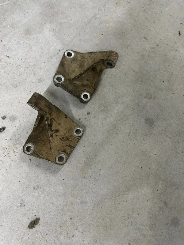 Mitsubishi lancer evo 7 8 9 soportes puente diferencial - Imagen 2