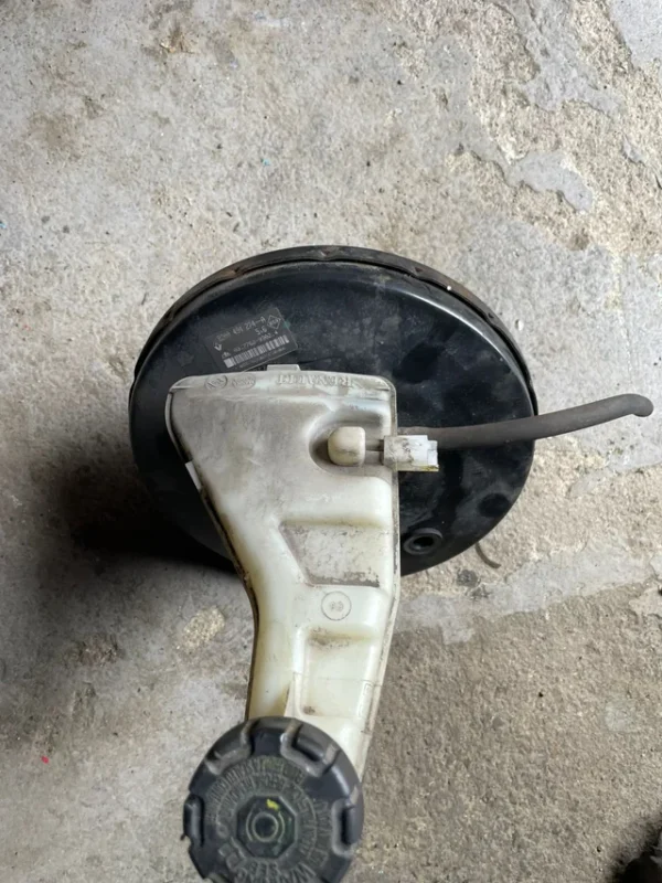 Servo freno+bomba freno Clío sport rs III 3 mk3