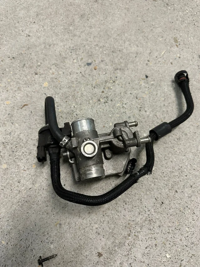 BMW m3 e92 valvula ralenti