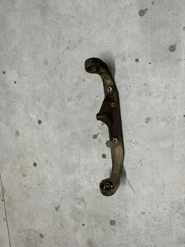 Mitsubishi lancer evo 7 8 9 Pieza puente trasero