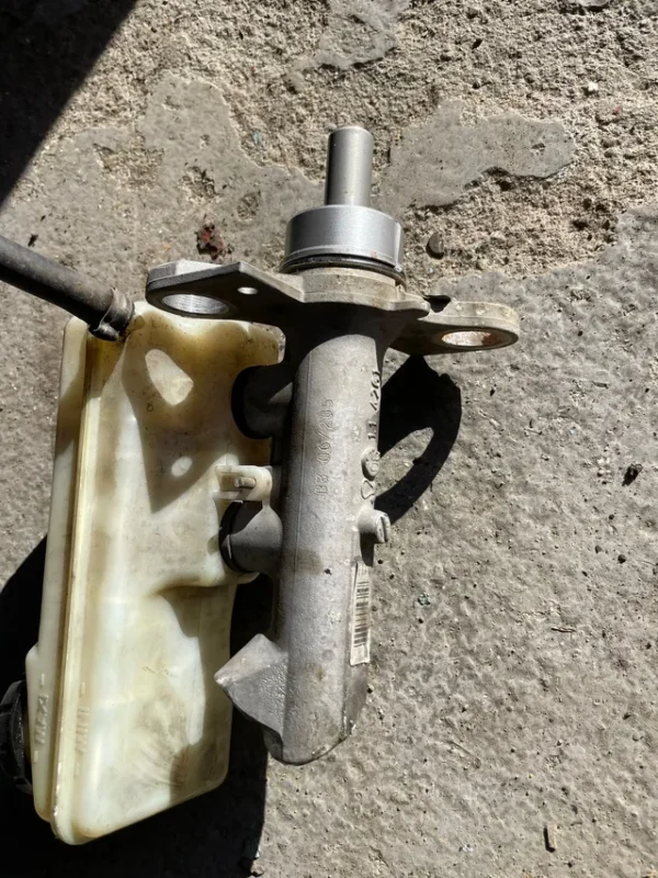 Servo freno+bomba freno megane 2 sport f1 r26 - Imagen 3