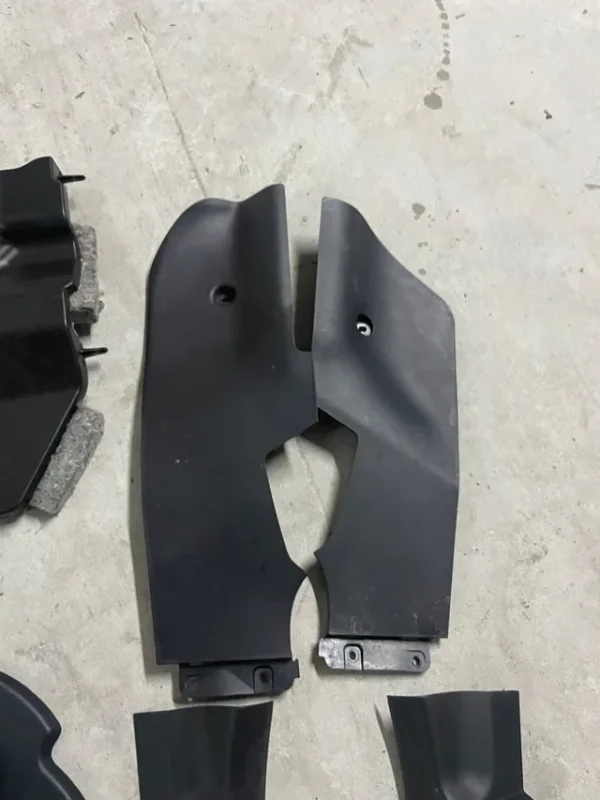 Mitsubishi lancer evo x Plástico interior