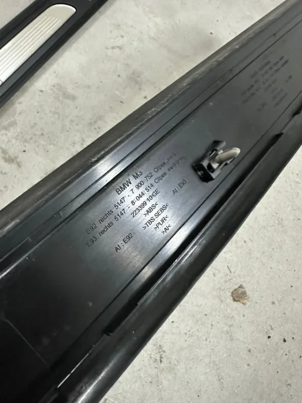 BMW m3 e92 molduras interiores marco puerta - Imagen 2