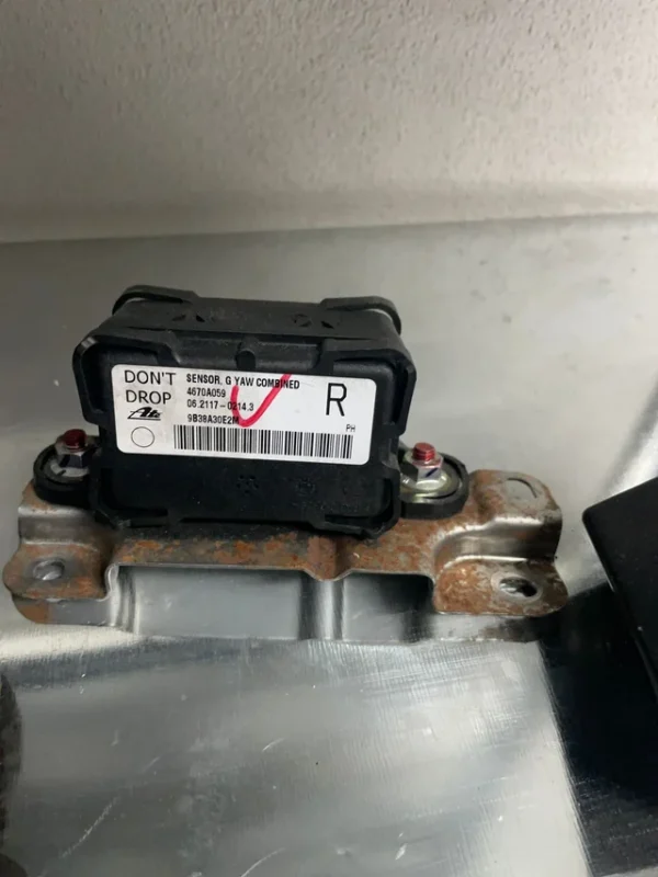 Mitsubishi lancer evo x Sensor