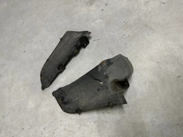 BMW m3 e92 plasticos pases de rueda