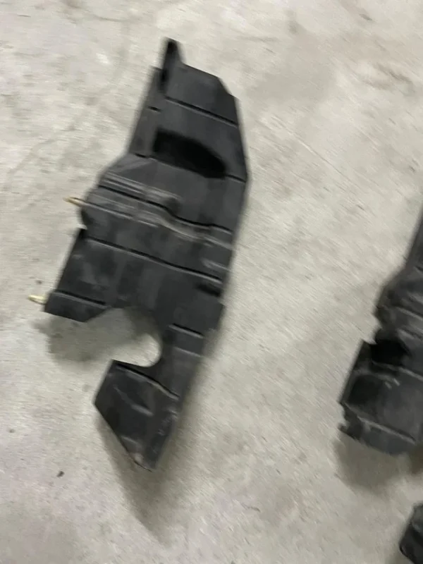 Mitsubishi lancer evo 7 conductos aire frontal descatalogado - Imagen 4