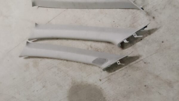 Mitsubishi lancer evo 7 8 9 Plasticos pilares - Imagen 3