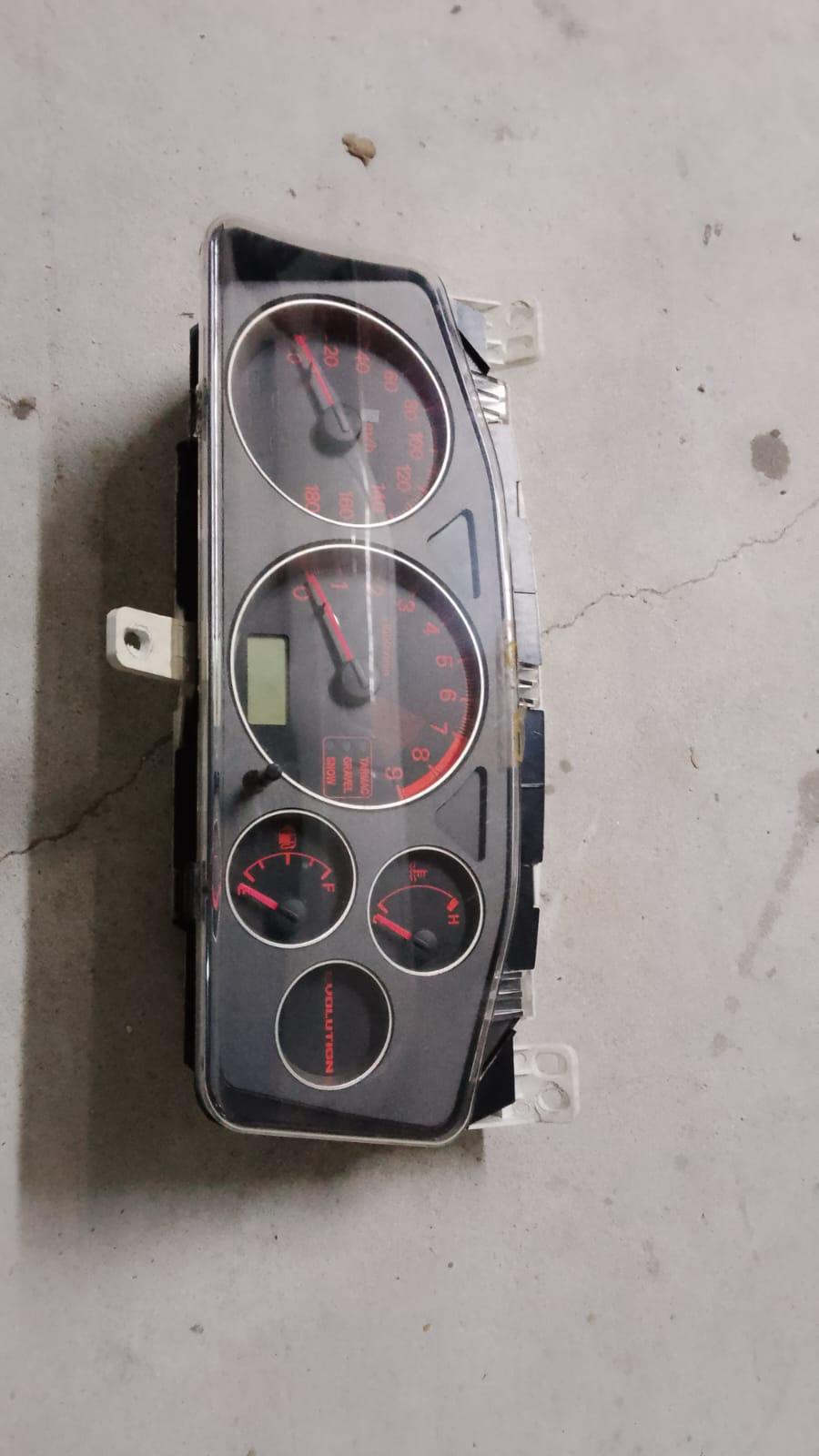 Mitsubishi lancer evo 7 8 9 Velocimetro cuadro km