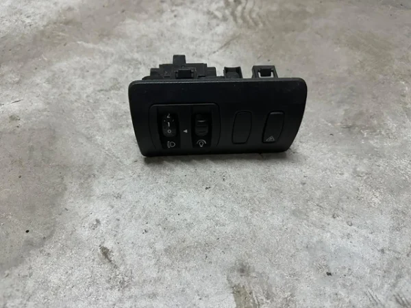 Renault clio sport 3 197 200 203 control ESP - Imagen 2