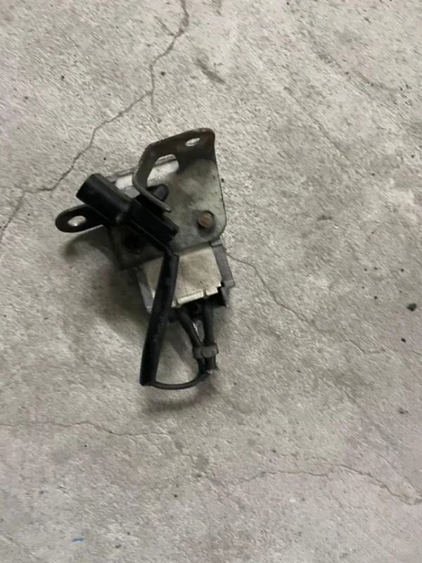 Mitsubishi lancer evo x rele combustible