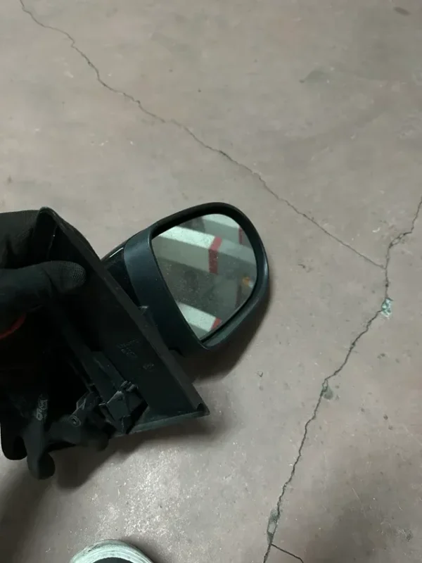 Retrovisor copiloto Clío sport rs III 3 mk3