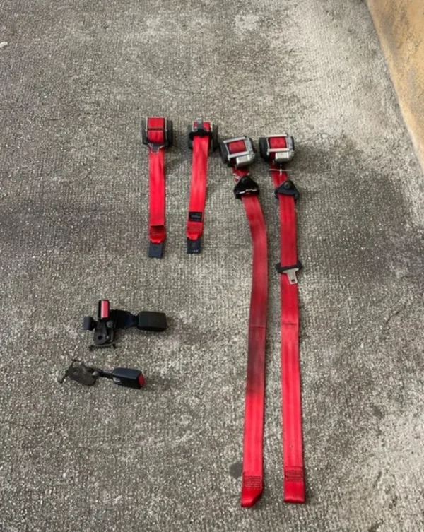 Renault megane 3 rs 250 265 275 cinturones rojos