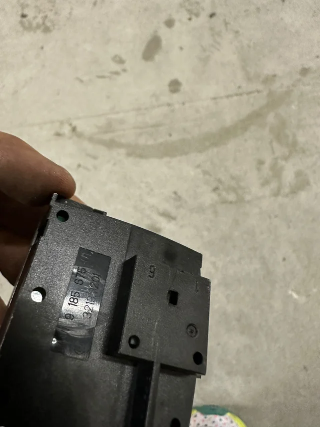 BMW m3 e93 cabrio boton abrir capota - Imagen 2