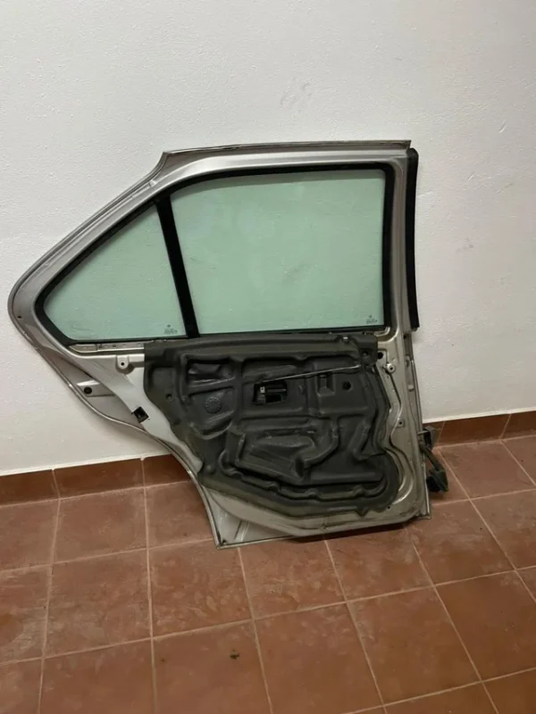 BMW m3 e36 321 puertas completas - Imagen 3