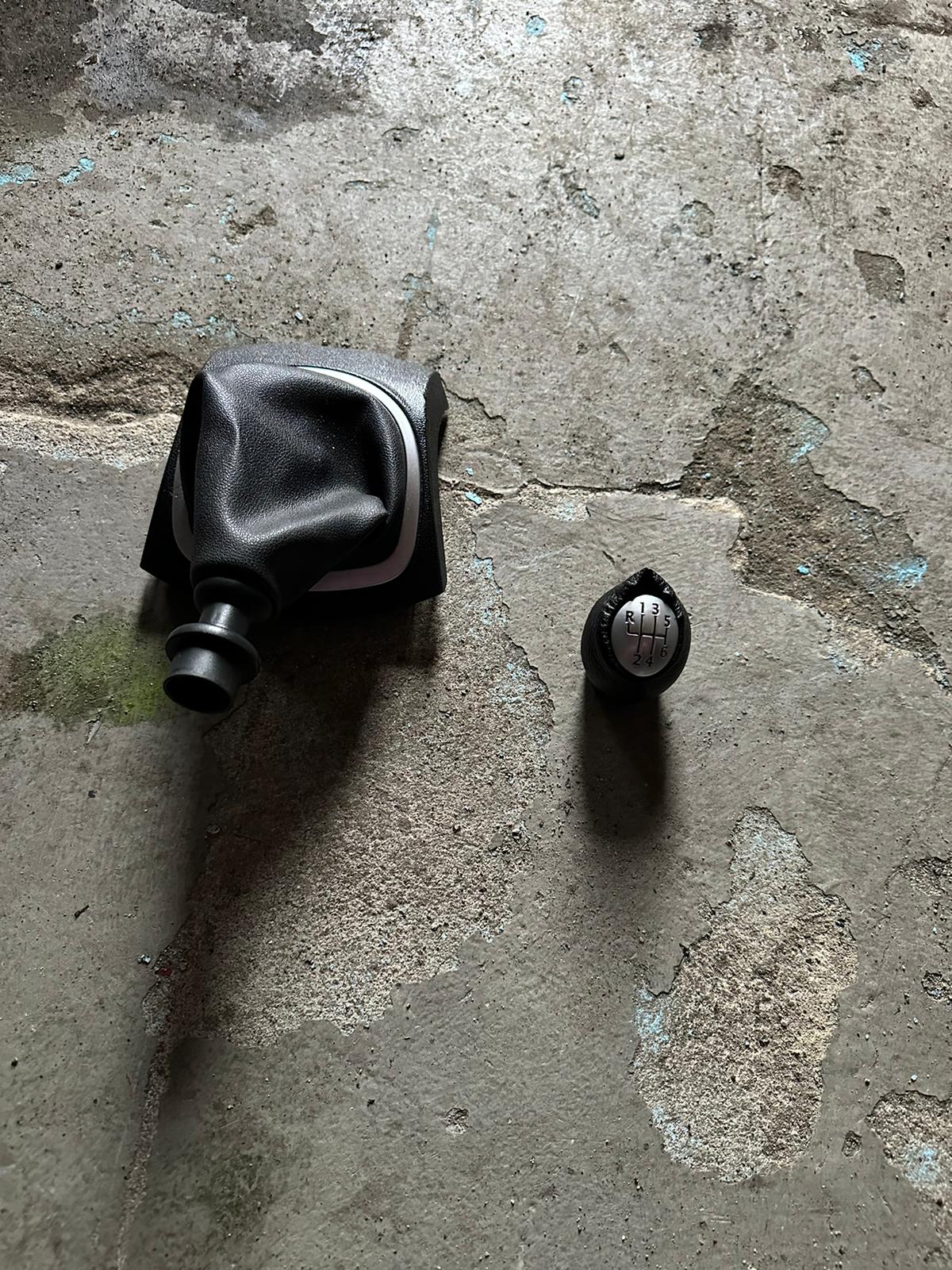 Clio sport 3 197 200 203 pomo funda marchas - Imagen 2