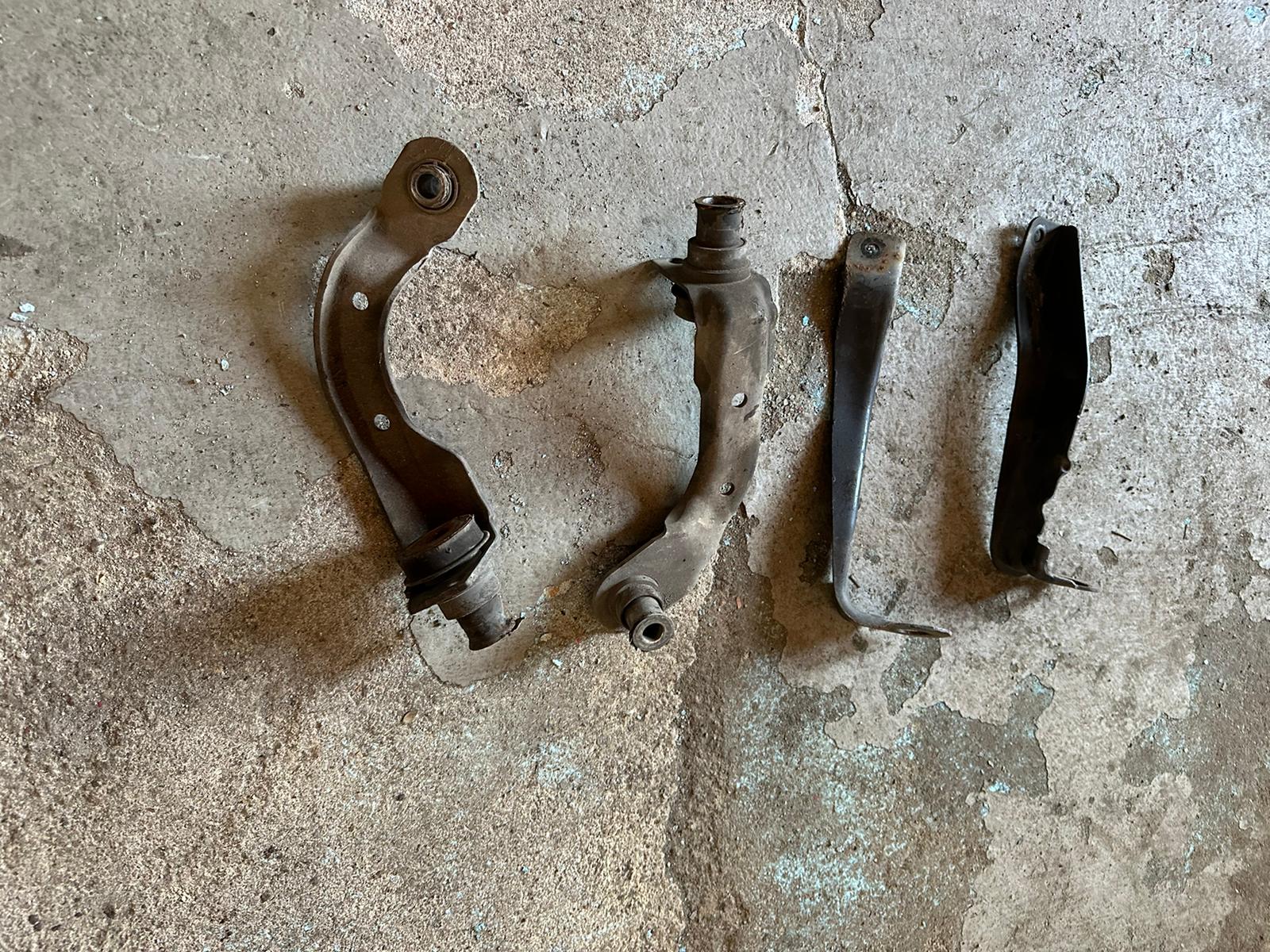 Clio sport 3 197 200 203 patas cuna motor - Imagen 2