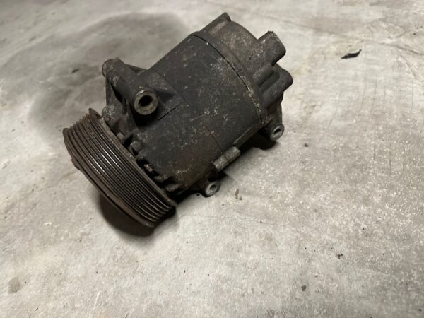 compresor ac Clio sport rs 197 200 203 - Imagen 2