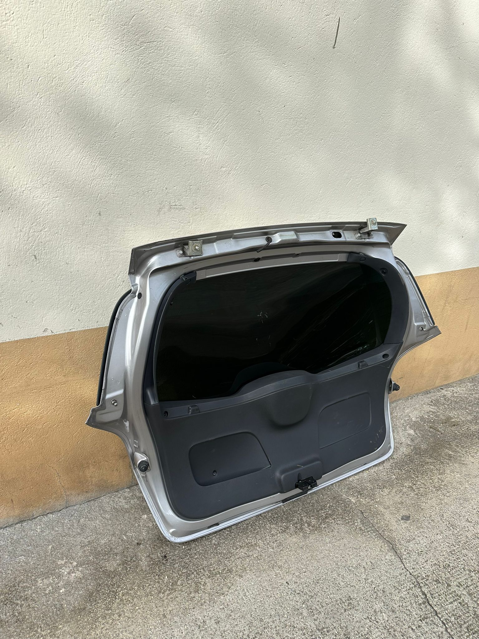 clio sport 3 197 200 203 Porton maletero - Imagen 5