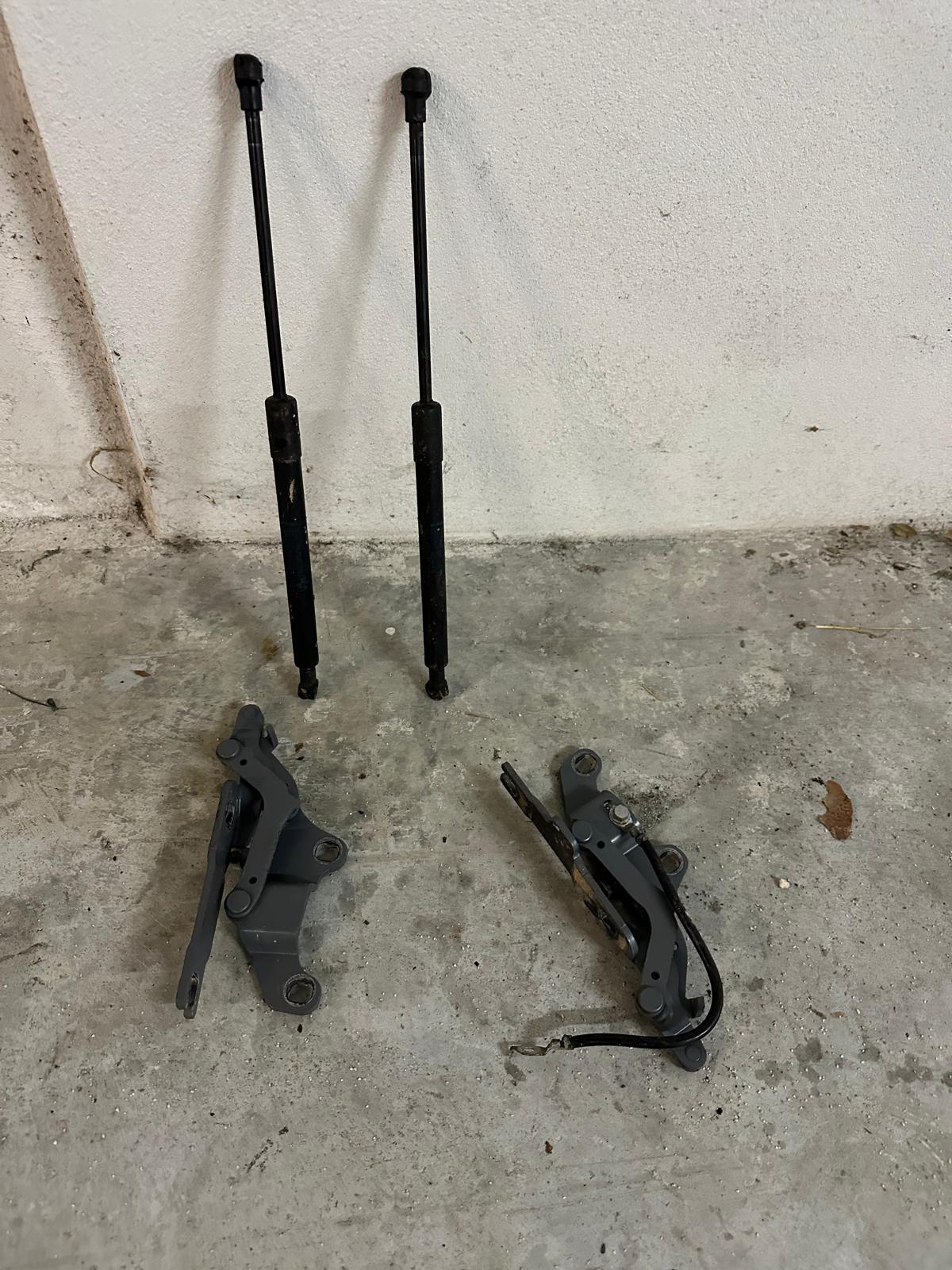 Bmw m3 e90 e92 e93 kit bisagras amortiguador capo