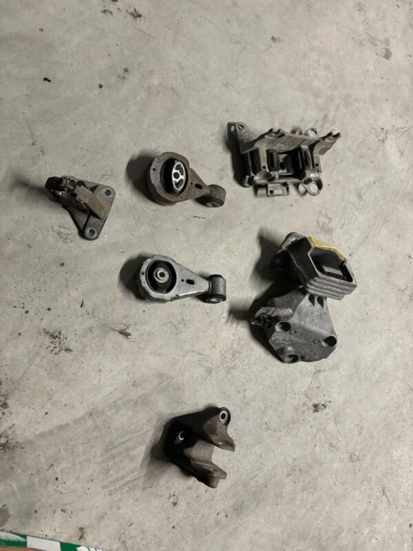 Megane 3 rs cup 250 265 275 tacos motor cambio - Imagen 2