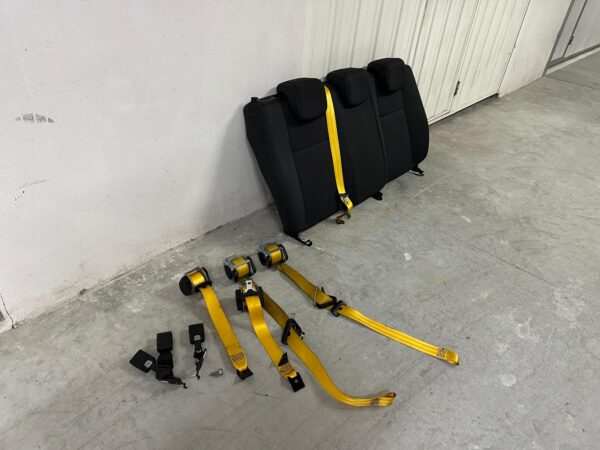 Megane 3 rs cup 250 265 275 cinturones + asientos - Imagen 2