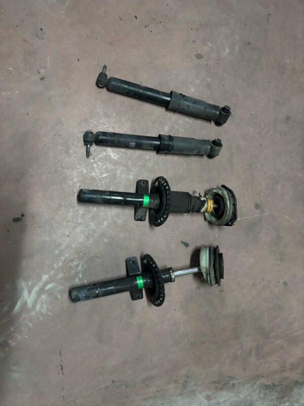 Megane sport r26 f1 team suspension