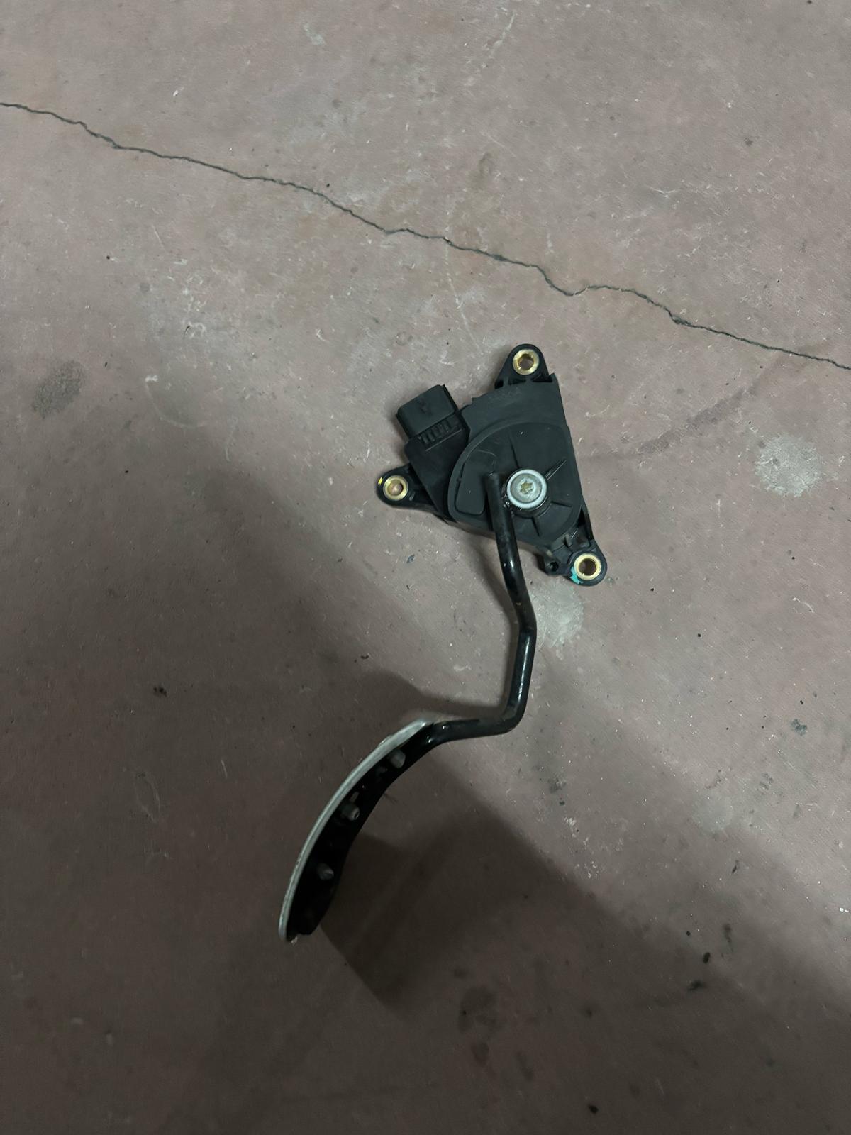 Clio sport 3 197 200 203 potenciometro - Imagen 3