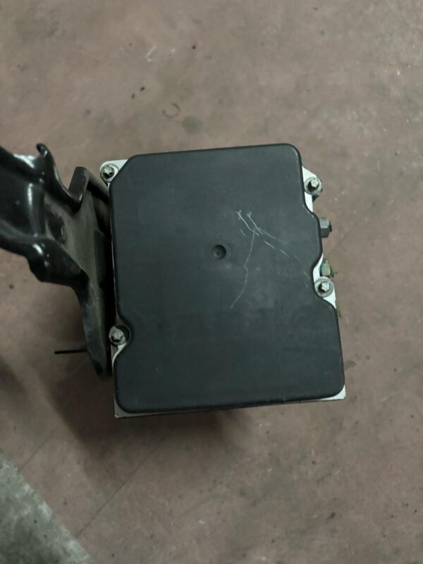 Renault clio sport 3 197 200 203 modulo abs - Imagen 4