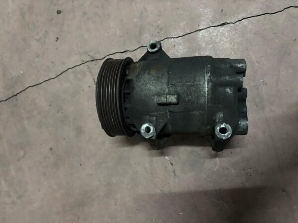Renault clio sport 3 197 200 203 compresor ac - Imagen 2