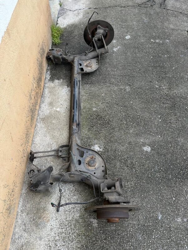 Puente eje trasero clio sport 3 197 200 203 - Imagen 4