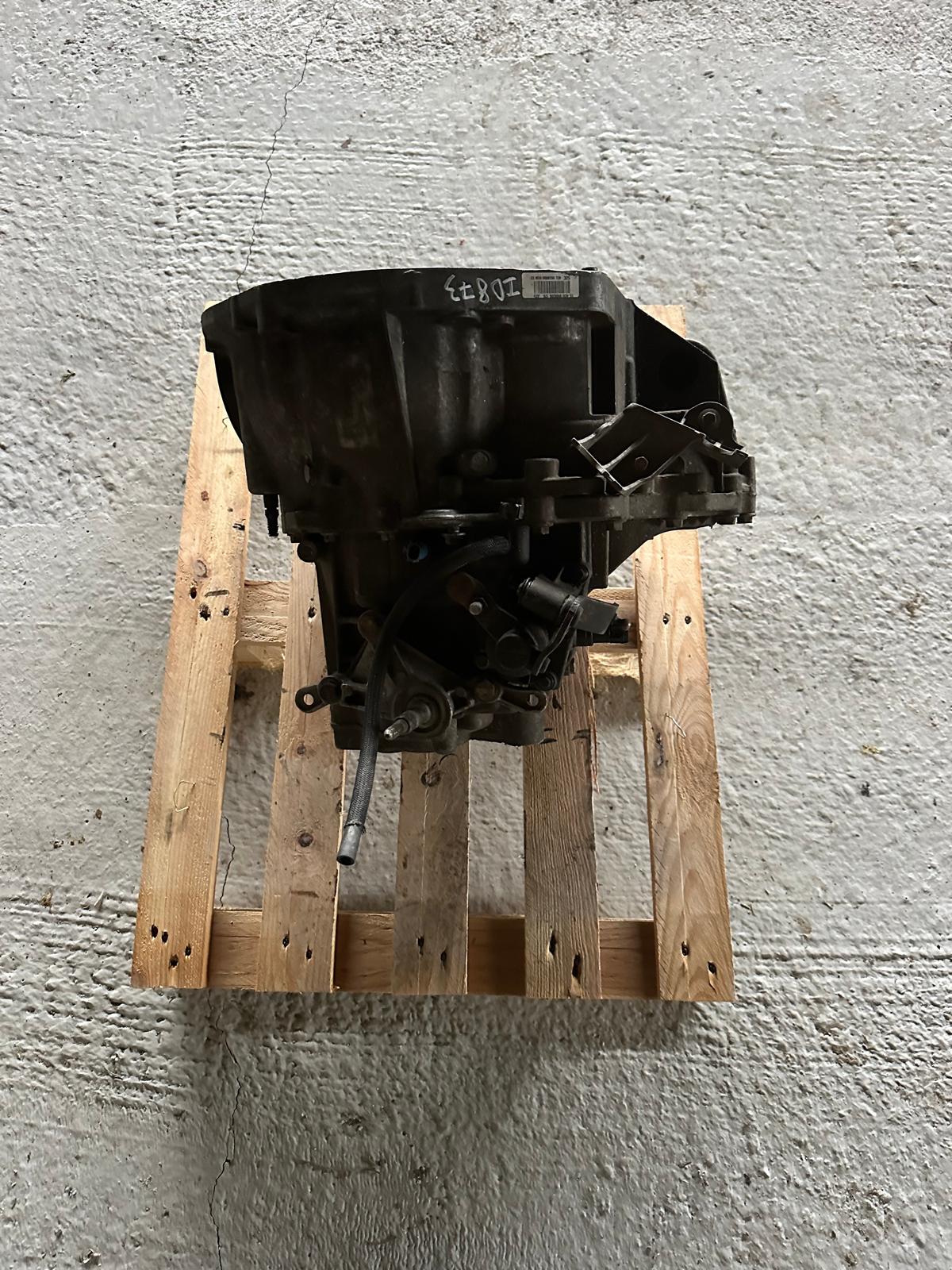 Caja de cambios ND0 020 megane sport r26 f1 team