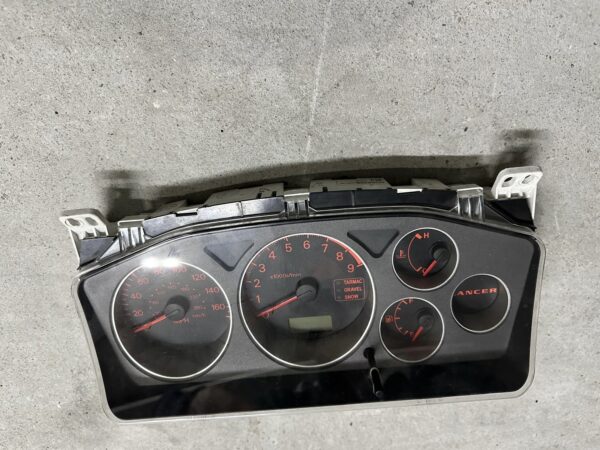 Mitsubishi lancer evo 9 rs velocimetro cuenta km - Imagen 2