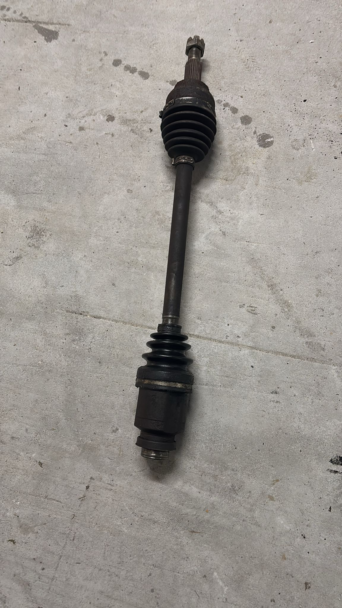 Mitsubishi lancer evo X 10 palier delantero derecho