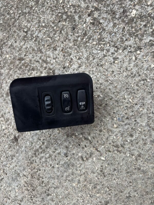 Controles esp velocidad Clio sport 2 172 182 - Imagen 2