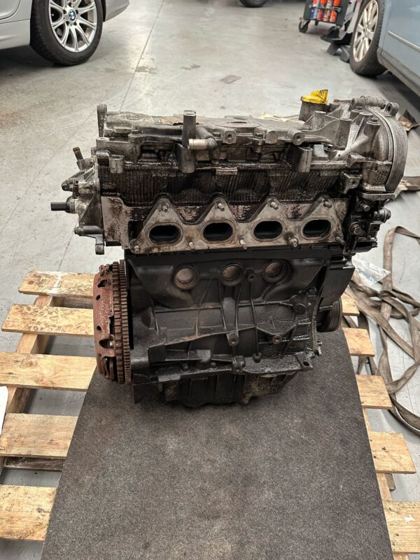 Renault Clio sport 172 182 motor - Imagen 4