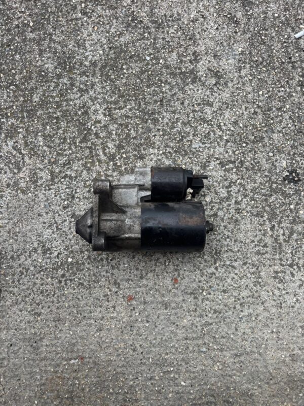 Motor arranque Clio sport 2 172 182 - Imagen 3