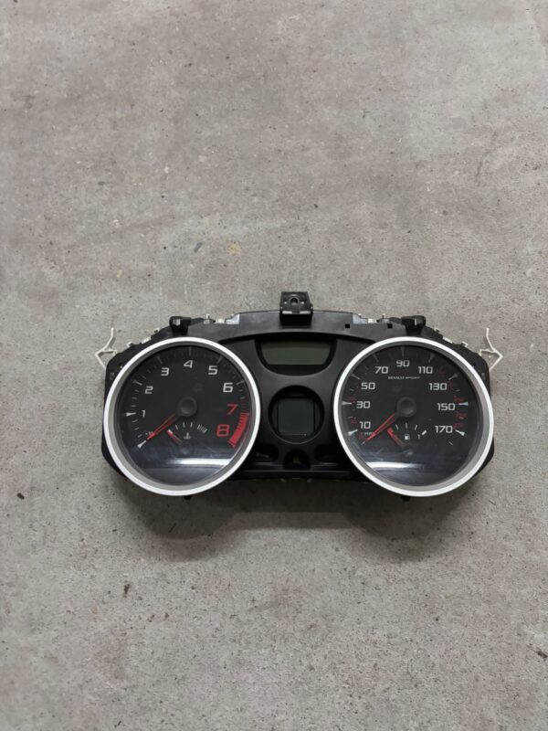 Megane 2 sport r26 f1 team cuadro velocimetro