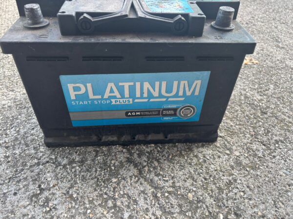 Se vende bateria de 70AH 12V - Imagen 2