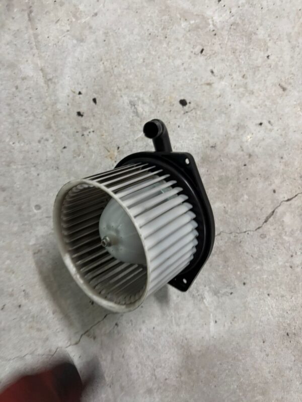 Mitsubishi lancer evo X 10 motor calefaccion - Imagen 2