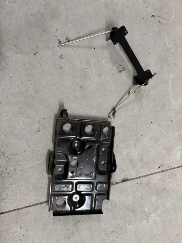Soporte Bateria Mitsubishi lancer evo X 10 - Imagen 2
