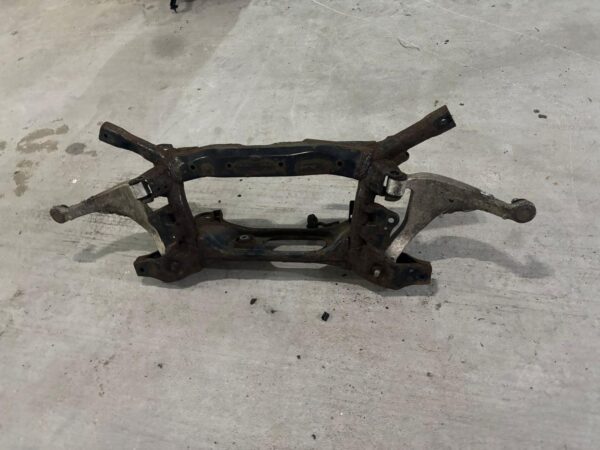 Mitsubishi lancer evo X 10 cuna trasera con brazos - Imagen 2