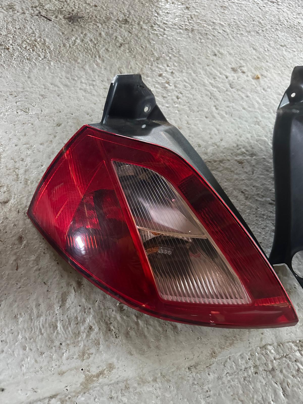 Megane 2 sport r26 f1 team focos - Imagen 9