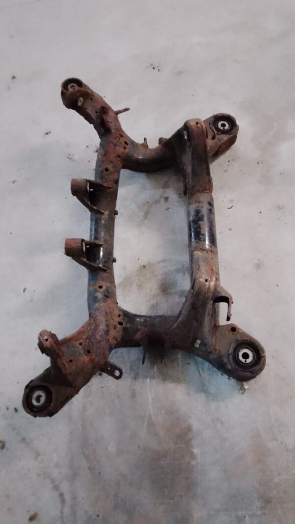 Bmw m3 e92 soporte diferencial trasero