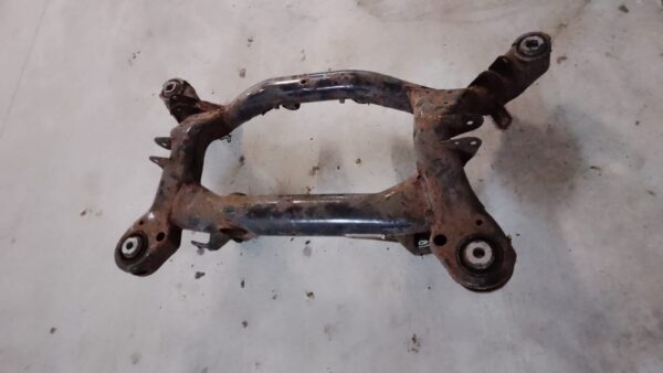 Bmw m3 e92 soporte diferencial trasero - Imagen 2