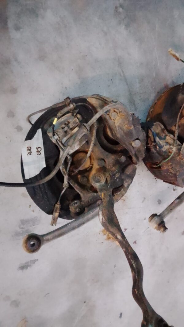 Mangueta delantera derecha BMW m3 e92 - Imagen 2