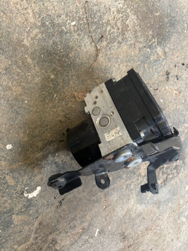 Megane 3 rs 250 265 275 modulo abs - Imagen 3