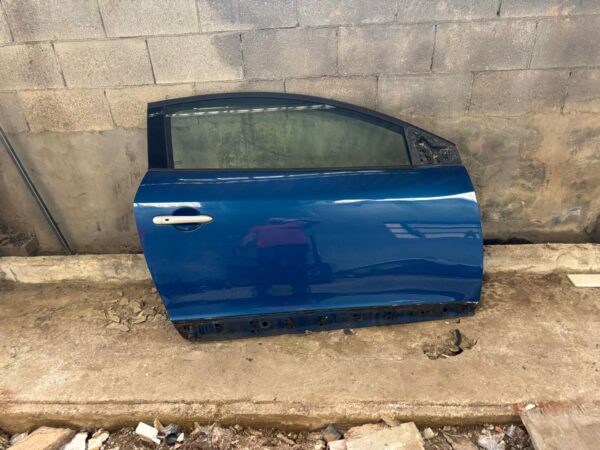 Puerta derecha Megane 3 rs cup 250 265 275