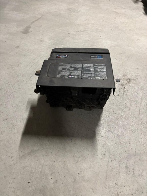 Plastico bateria Megane 3 rs cup 250 265 275 - Imagen 5