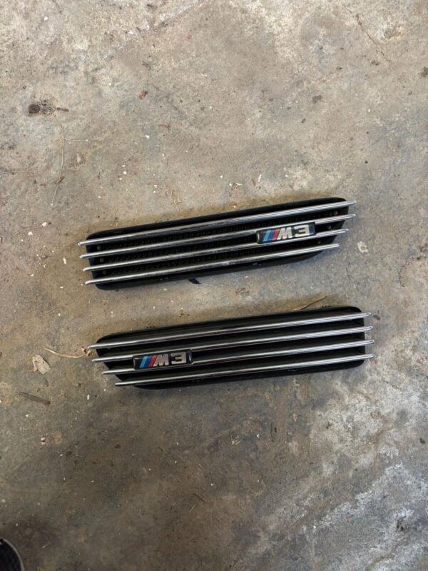 BMW m3 e46 aleta izquierda completa - Imagen 6