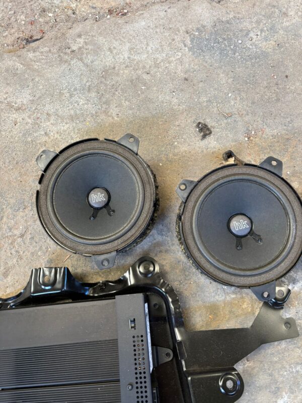 BMW m3 e46 equipo de sonido harman kardon - Imagen 2